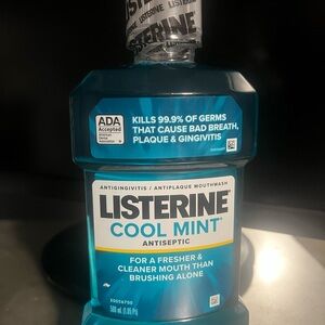 Listerine Cool Mint Antiseptic Mouthwash